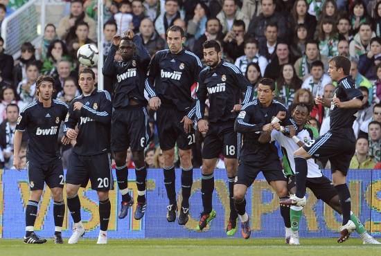 与纵深拉扯 与纵深拉扯